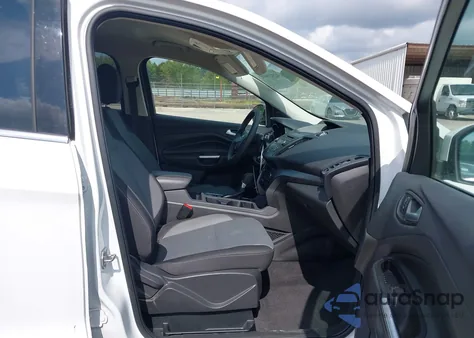 2017 Ford Escape Se from USA, damaged, VIN 1FMCU0GD2HUC75704